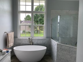 Luxury bathtub! Perfect for relaxing and soaking!